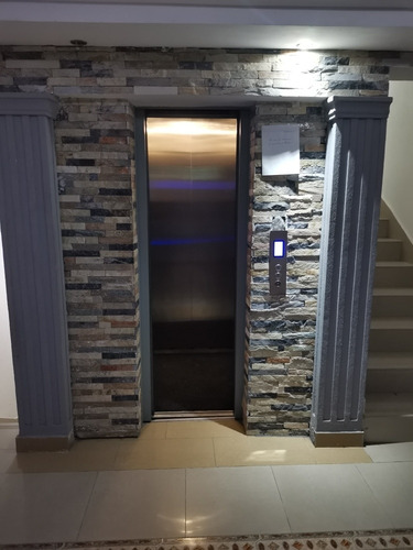 Inmobiliaria C&j Vende Hermoso Apartamento