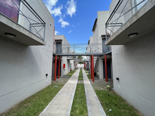 Imagen 16 de 17 de Departamento En Venta En Muñiz