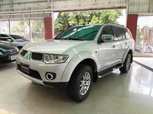 Mitsubishi Montero Sport 2014