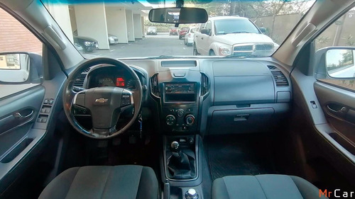 Imagen 8 de 14 de Chevrolet D-max 2.5d 4wd 2017