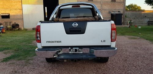 Nissan Frontier 2011 2.5 Le Cab Doble 4x4