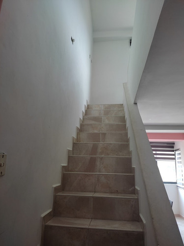 Imagen 12 de 24 de Gabriela Giron Vende Apartamento En Naguangua, Res. Mirabella Ata-908
