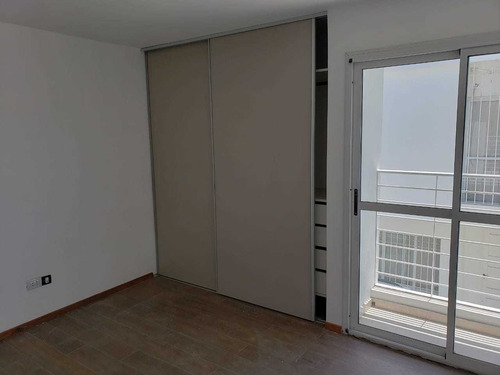 Duplex 3 Dorm Bº San Salvador Apto Banco