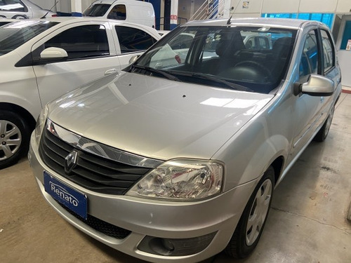 Logan 1.6 Expression 8v Flex 4p Manual