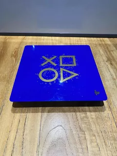 Playstation 4, Edición Especial Azul