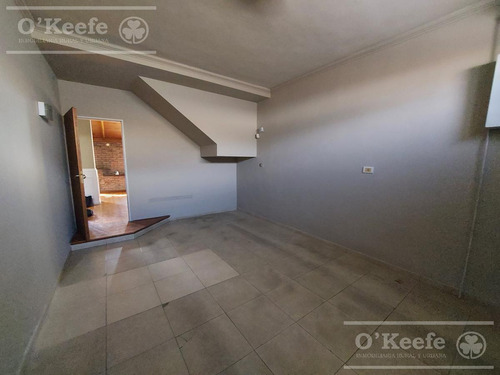 Chalet En Venta 4 Ambientes - Apto Credito