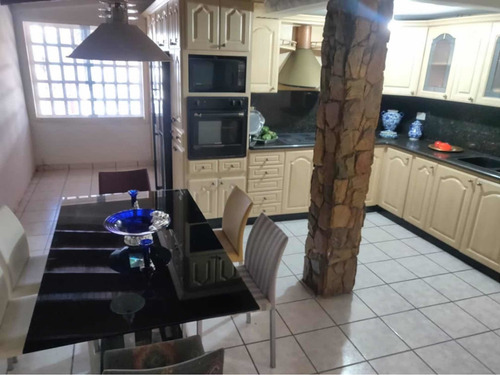 Imagen 2 de 20 de Casa Urbanizacion Altos Del Parral