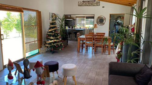 Parcela De 5000 M2 Con Casa De 200 Mt2 En Condominio
