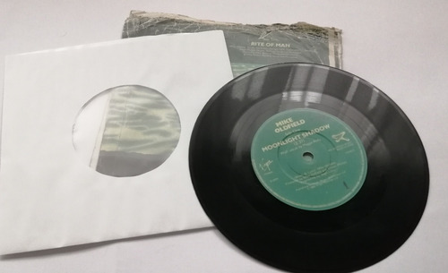 Imagen 4 de 6 de Mike Oldfield - Moonlight Shadow (vinilo 7'' Ed. U S A 1983)