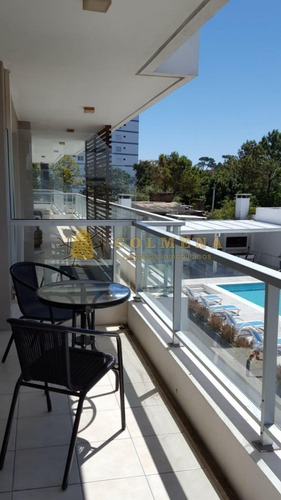 Apartamento En Muy Luminoso - Barrio Aidy Grill - Ref: 3225