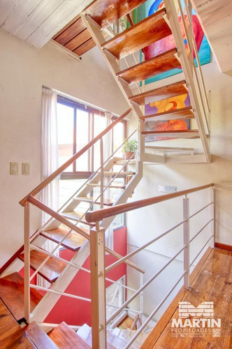 Imagen 28 de 30 de Excelente Triplex En Condominio Con Pileta Y Parrilla - Martinez