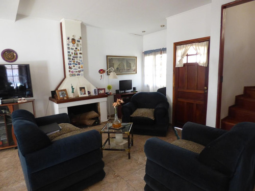 Imagen 2 de 16 de Casa En Venta En Berisso Calle 13 Bis E/ Montevideo Y Valparaiso - Dacal Bienes Raices