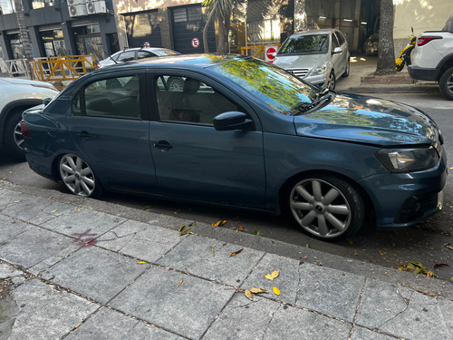Volkswagen Voyage 1.6 Trenline 101cv