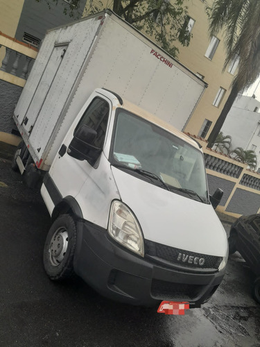 Iveco Daily 35s14 Ano 2019 Com 230.000 Km Documento Camionet