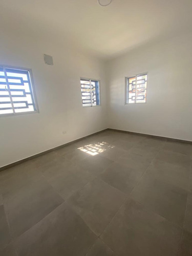 Imagen 2 de 24 de Alquiler En San Pedro De Macoris De Apartamento
