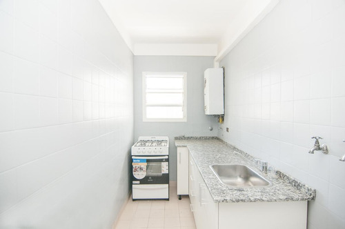 Imagen 8 de 16 de 2 Ambientes En Torre C/2 Balcones - Belgrano