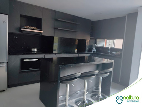 Apartamento En Venta Las Antillas 472-3607