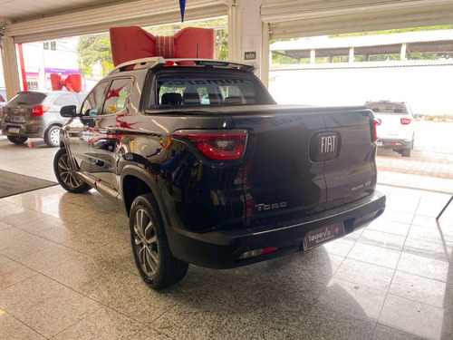 Imagem 8 de 10 de Fiat Toro Volcano Turbo 4x4 2019