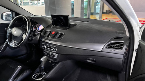 Renault Fluence Sed. Dyn. Plus 2.0 16V FLEX Aut.