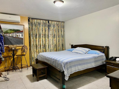 Imagen 7 de 12 de Exclusivo Apartamento Amoblado En Alquiler San Cristóbal