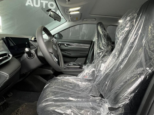 Dongfeng Aeolus Mage 1.5 T E2 Bicolor 2025