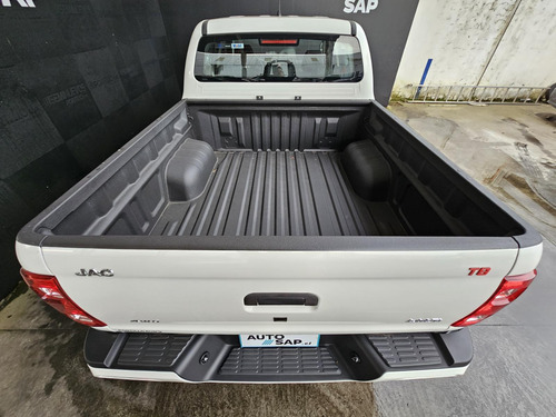 JAC T8 2.0T 4X4 DSL MT CONFORT
