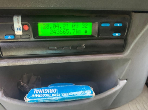 Imagem 6 de 9 de Iveco Daily