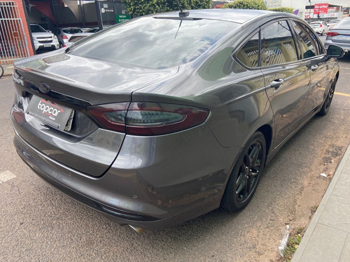 Imagem 4 de 15 de Ford Fusion