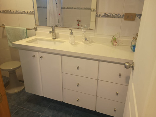 Exclusiva Casa Remodelada 2018, 4 Dormitorios Amplios, 3 Bañ
