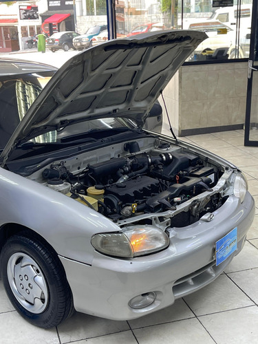 Hyundai Accent 2002