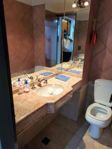 Imagen 12 de 30 de Hermosa Casa 5 Ambientes