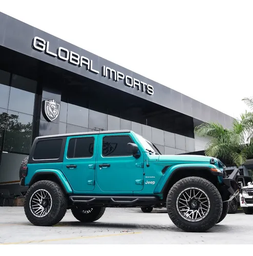 Jeep Wrangler Sahara