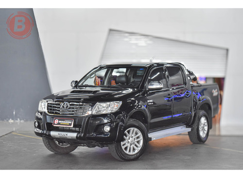 Toyota Hilux 3.0 SRV TOP 4X4 CD 16V TURBO INTERCOOLER DIESEL 4P AUTOMÁTICO