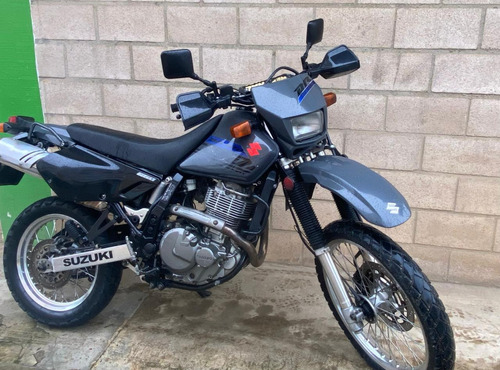 Suzuki Dr650. Papeles Al Día, Lista Para Traspaso.