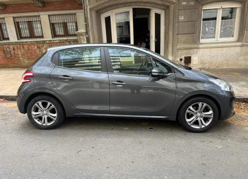 Imagen 5 de 13 de Peugeot 208 Active 1.2 82 Hp 5p Ficha Renault Volkswagen