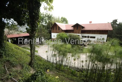 Casa En Venta La Colonia Tovar