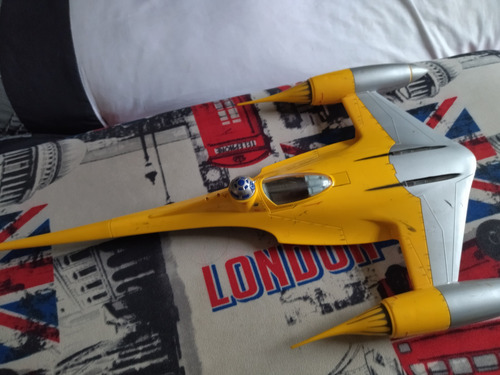 Nave Star Wars Naboo Starfighter Detalle Leer Descripción (Usado)