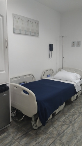 Clínica En Venta Ubicada En La Florida