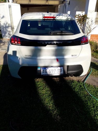 Peugeot 208 1.6 Feline Tiptronic