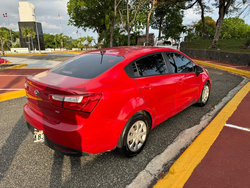 Kia Rio Lx 2013, Bien Cuidado