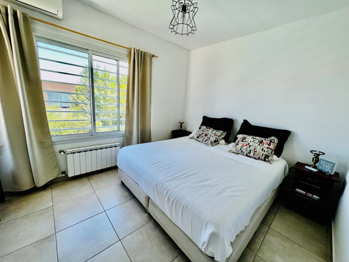 Imagen 7 de 20 de Vendo Casa Del Este 2 Dormitorios, Ampliable A 4, Jardín Con Piscina, Sin Expensas!!