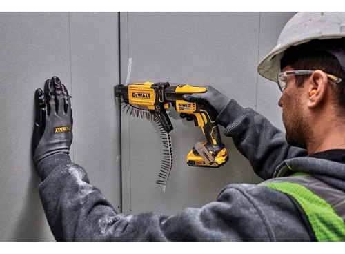 Cargador Rápido Para Tornillos En Cinta Dewalt Dcf6202