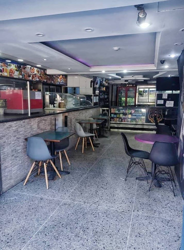 Venta De Fondo De Comercio + Mobiliario, En Los Teques