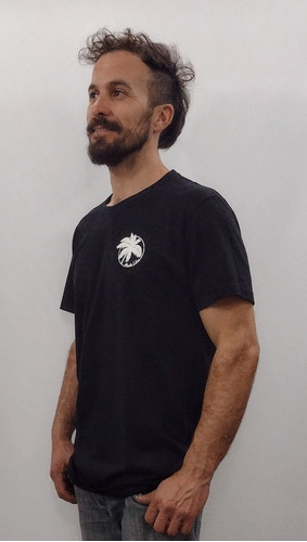 Imagen 2 de 3 de Remera Mente Libre