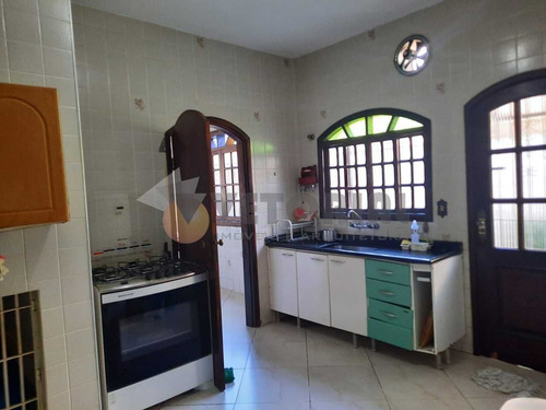 Imagem 6 de 27 de Sobrado Com 5 Dormitórios À Venda, 160 M² Por R$ 1.200.000,00 - R D Moullin - São Sebastião/sp - So0425