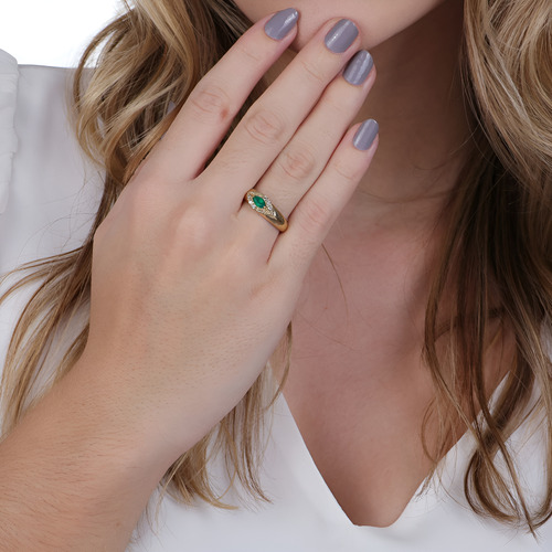 Anel Formatura Personalizado Em Ouro 18k Com Pedras