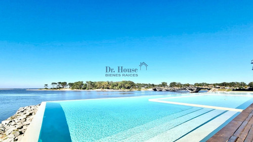 Imagen 20 de 30 de Apartamento Con Excepcional Vista Al Mar, Gran Terraza, 3 Suites