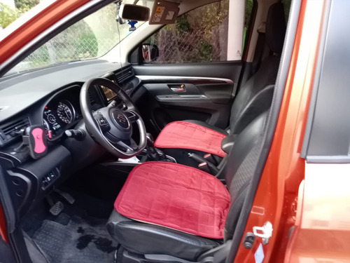 Suzuki ertiga xl7 1.5 Gls At