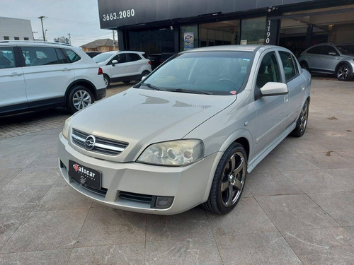 Imagem 3 de 12 de Chevrolet Astra 2.0 Mpfi Cd Sedan 8v Gasolina 4p