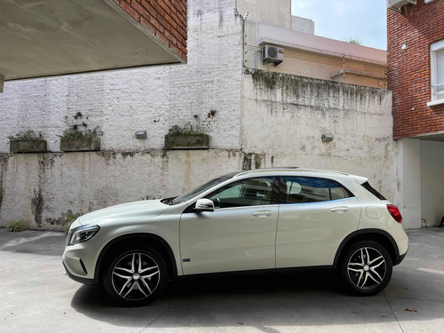 Imagen 2 de 9 de Mercedes Benz Gla250 Sport 4matic